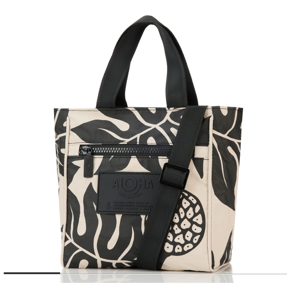 ALOHA Collection Black and Cream Tote Bag
